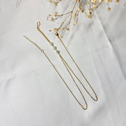 Cadena de Mano Estilo Boho con Perlas