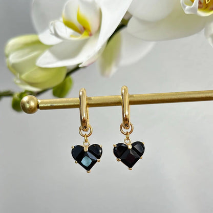 Aretes transformables corazones negros