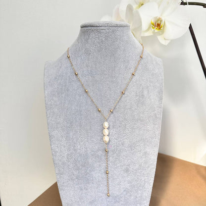 Cadena corbata con perlas