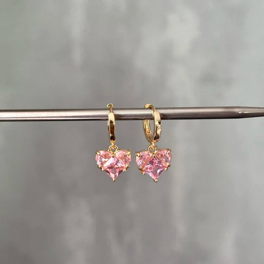 Aretes colgantes corazón rosa